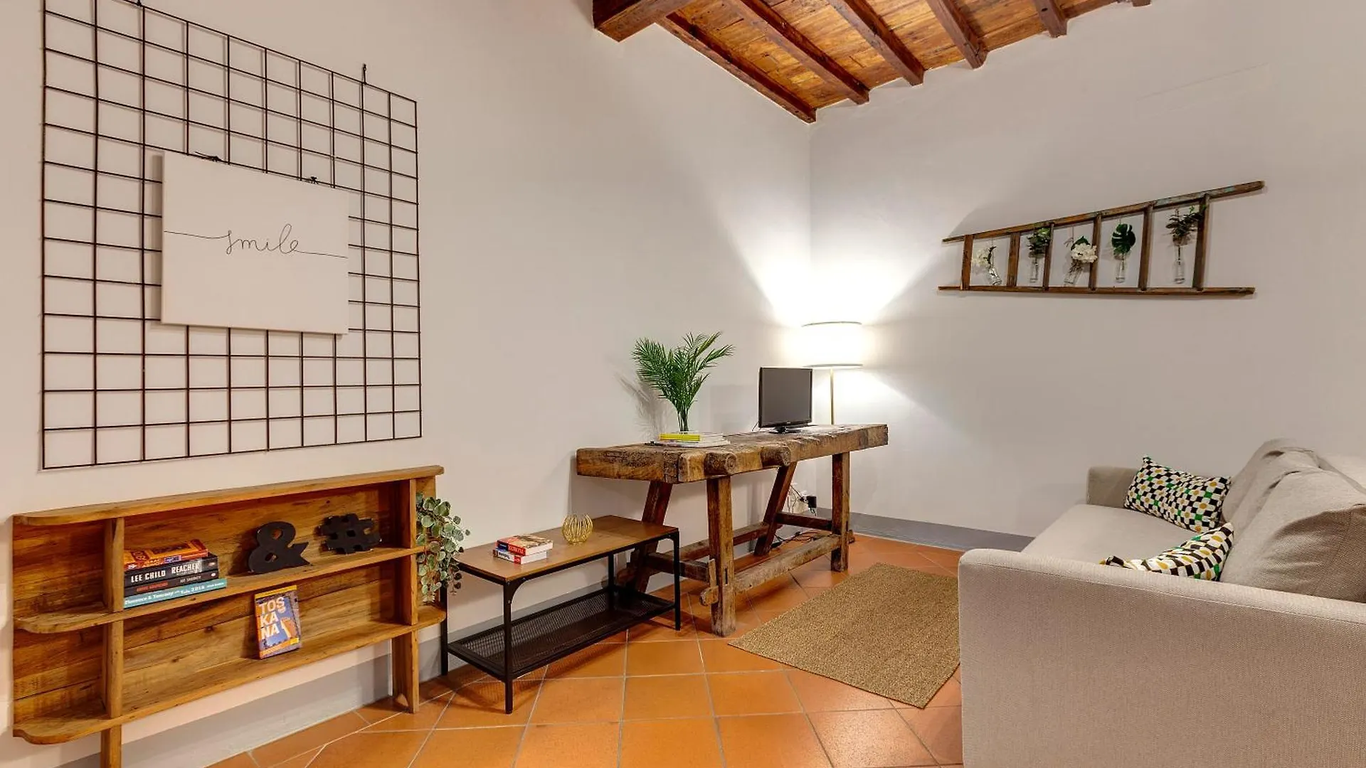 Zeno Apartment By Mamo Firenze 0*,